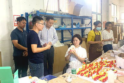 楊淑亭鄉村產業云車間溆浦車間正式掛牌，開啟數字化車間新模式